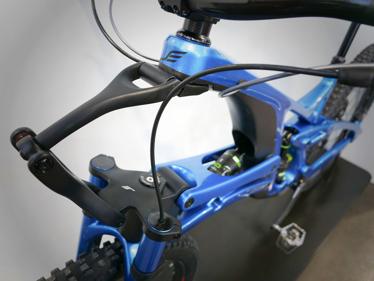 SCW1 Janus Series - XT